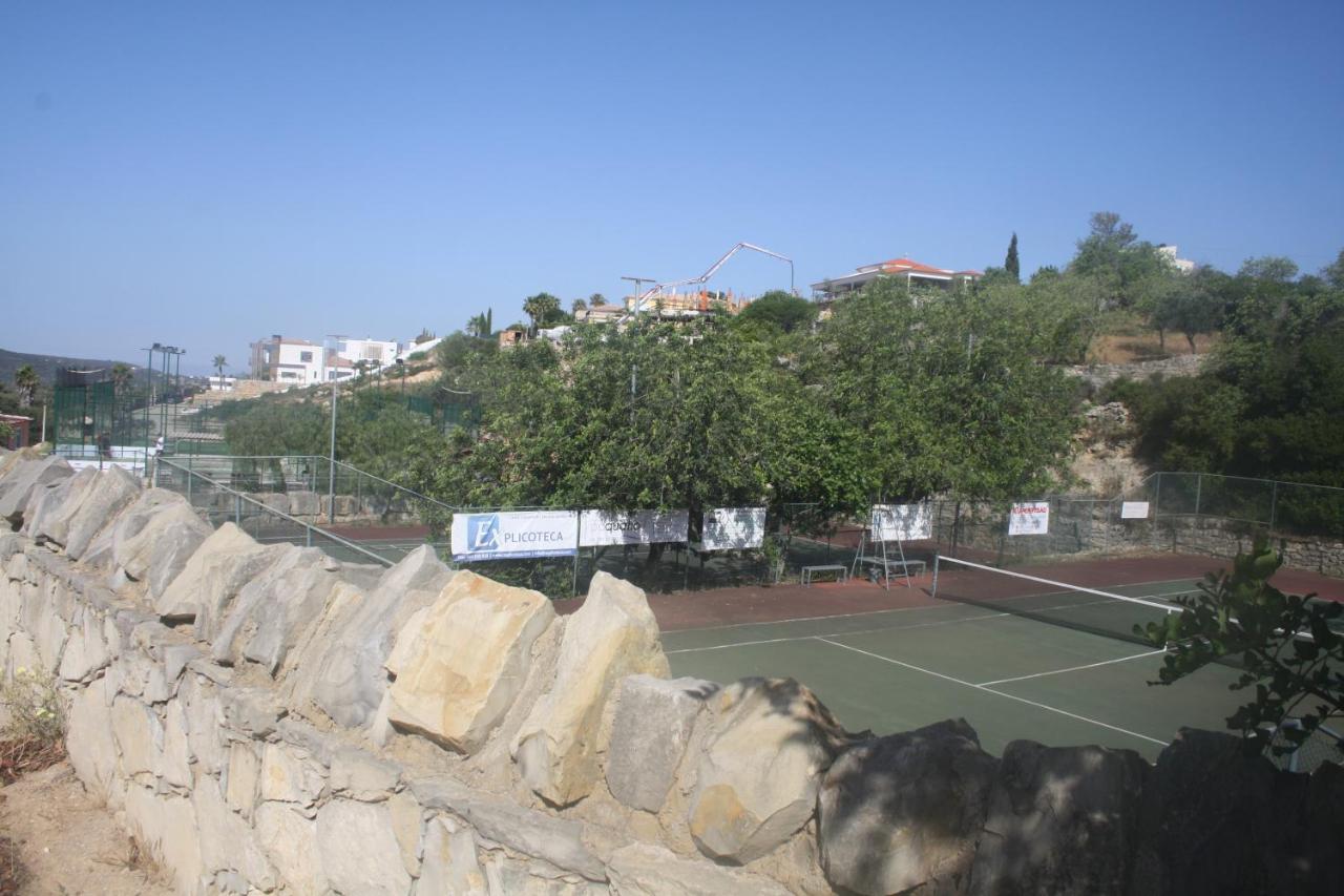 Santa Bárbara de Nexe Rustic Villa Guesthouse מראה חיצוני תמונה