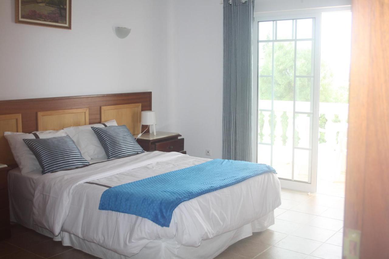 Santa Bárbara de Nexe Rustic Villa Guesthouse מראה חיצוני תמונה
