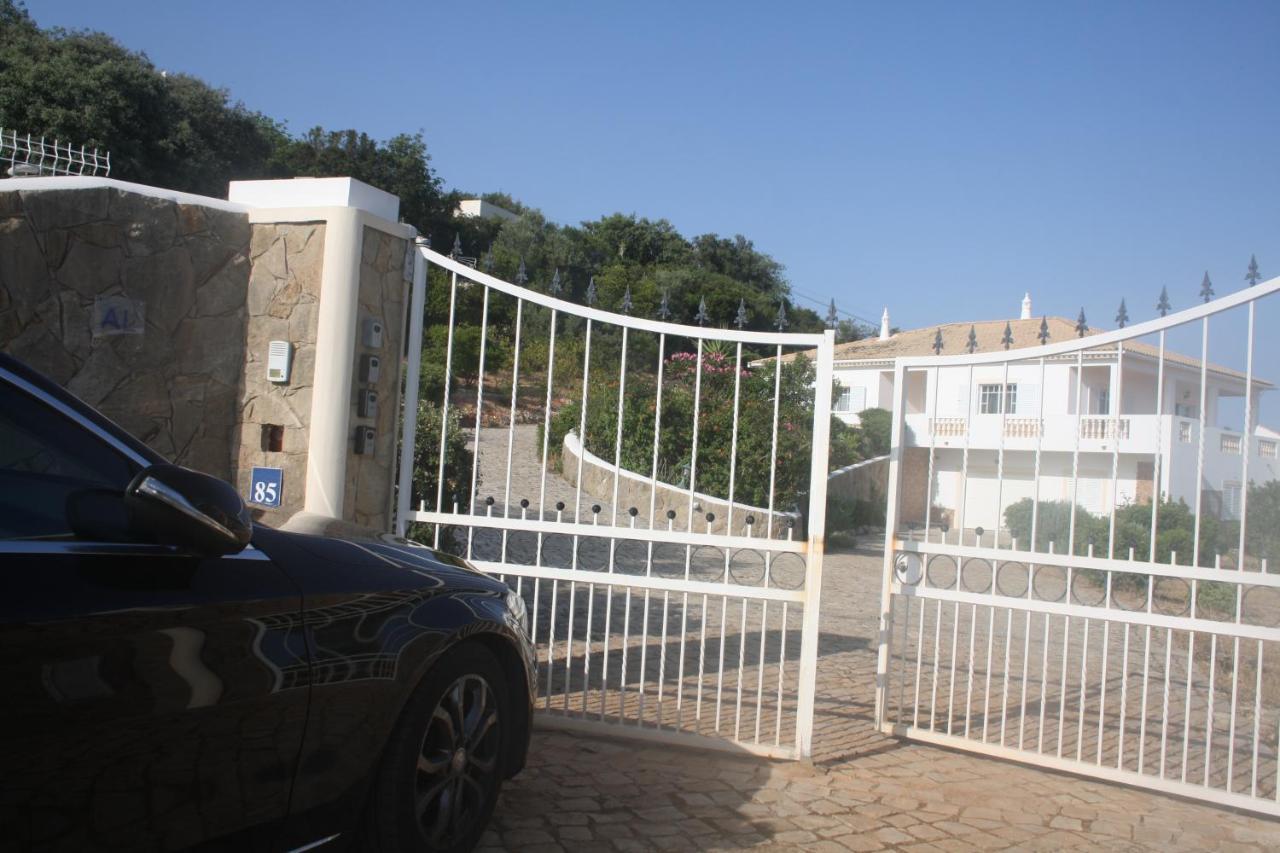 Santa Bárbara de Nexe Rustic Villa Guesthouse מראה חיצוני תמונה