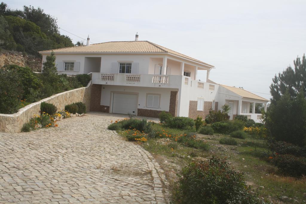 Santa Bárbara de Nexe Rustic Villa Guesthouse מראה חיצוני תמונה